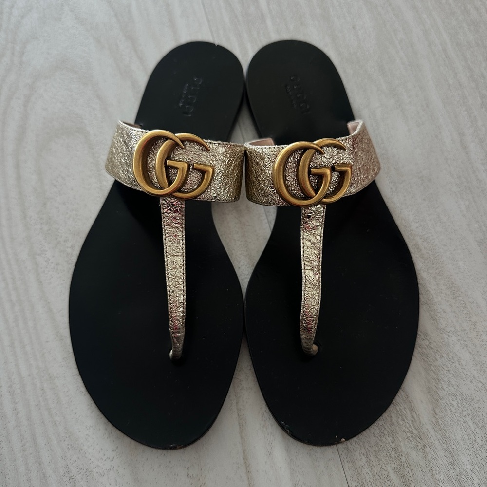 Gucci Gold and Black Sandals with Luxurious Design